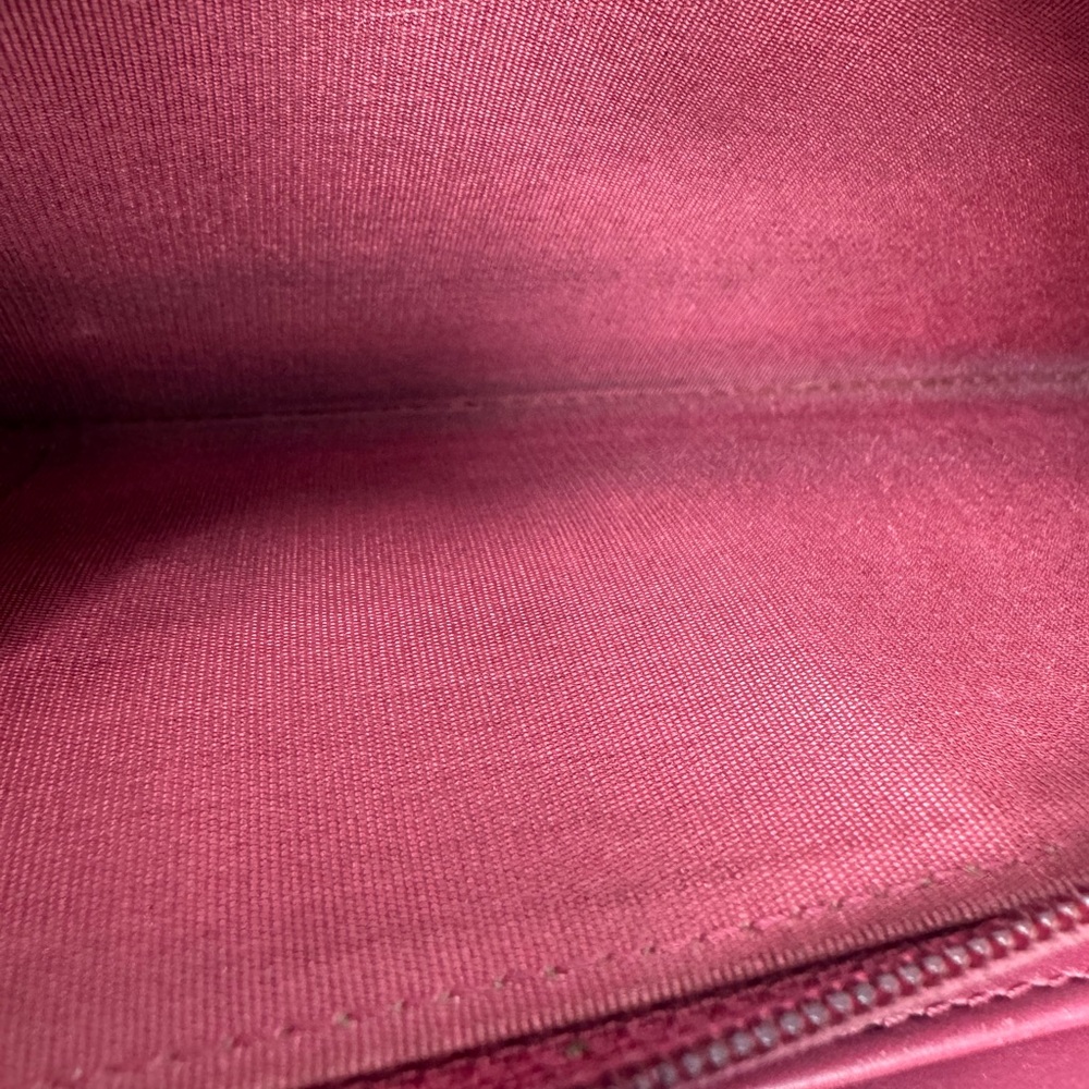 💯Authentic CHANEL Patent Quilted blush Pink Brilliant Zip around Long wallet - Picture 6 of 6
